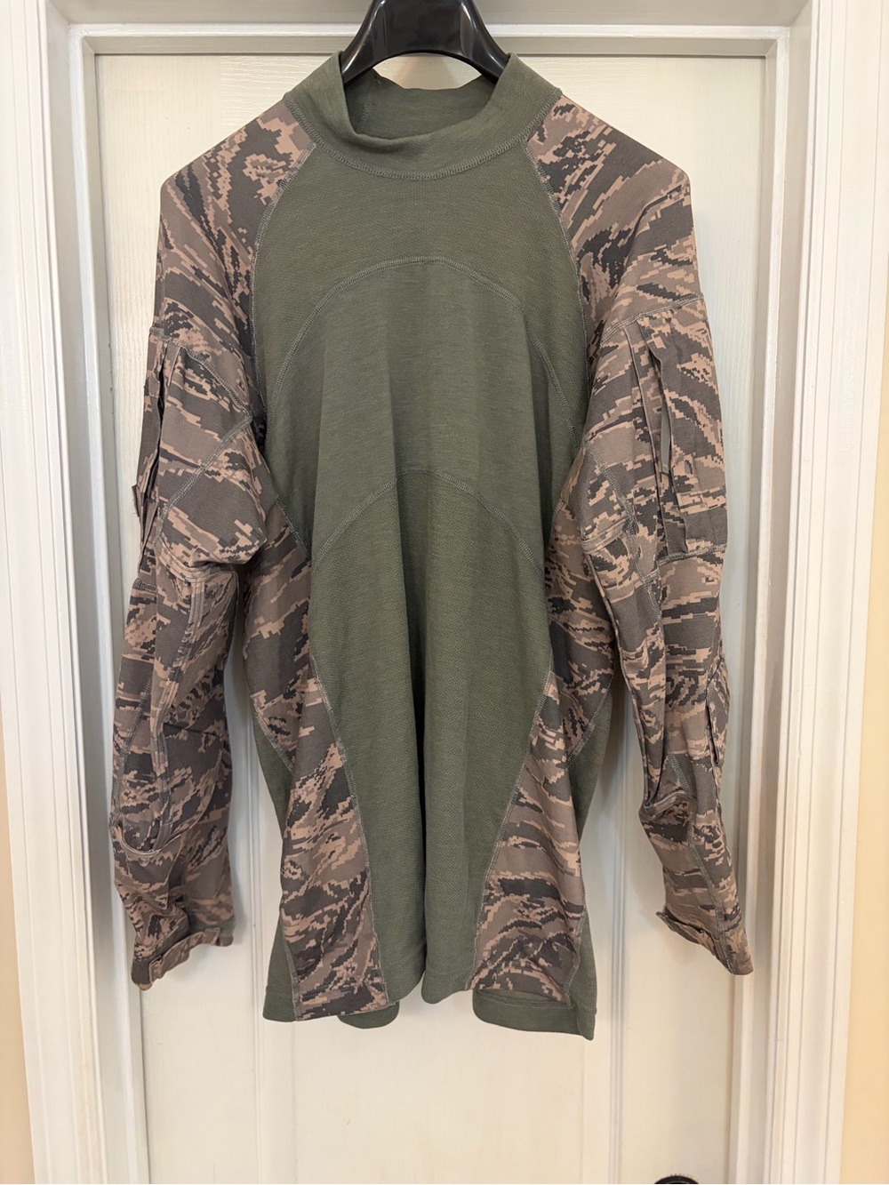 Wild Things Tactical Shirt Mens Xl Green Camo Long Sleeve Padded Elbows